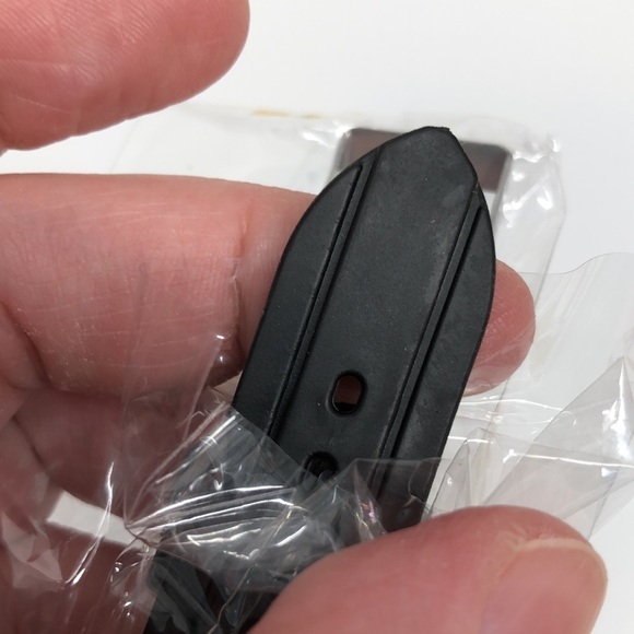 Women’s Wrist Watch Black Band Silver Clasp and Rosy Gold Tone Around Face - Picture 7 of 7